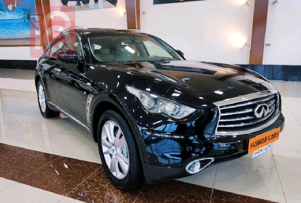 انفنتي QX70